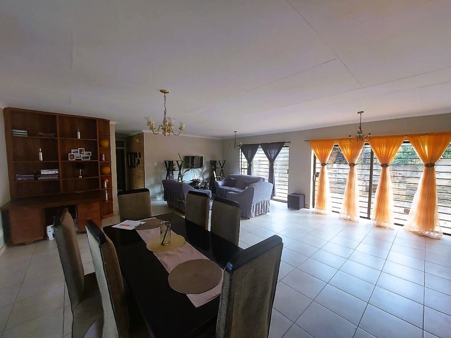 3 Bedroom Property for Sale in Sunnyridge KwaZulu-Natal