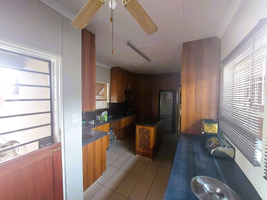 3 Bedroom Property for Sale in Sunnyridge KwaZulu-Natal