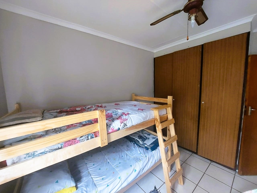 3 Bedroom Property for Sale in Sunnyridge KwaZulu-Natal