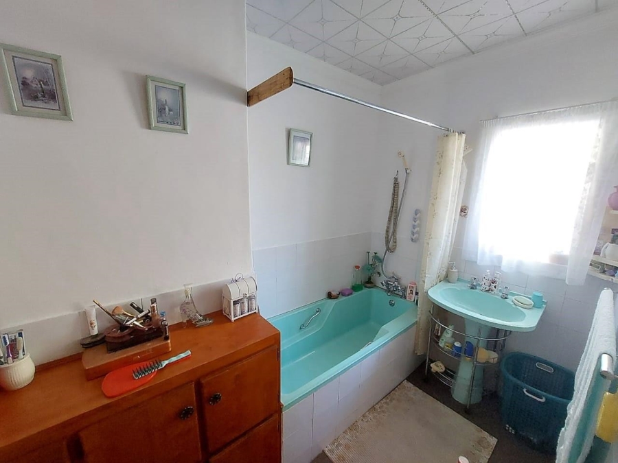 3 Bedroom Property for Sale in Aviary Hill KwaZulu-Natal