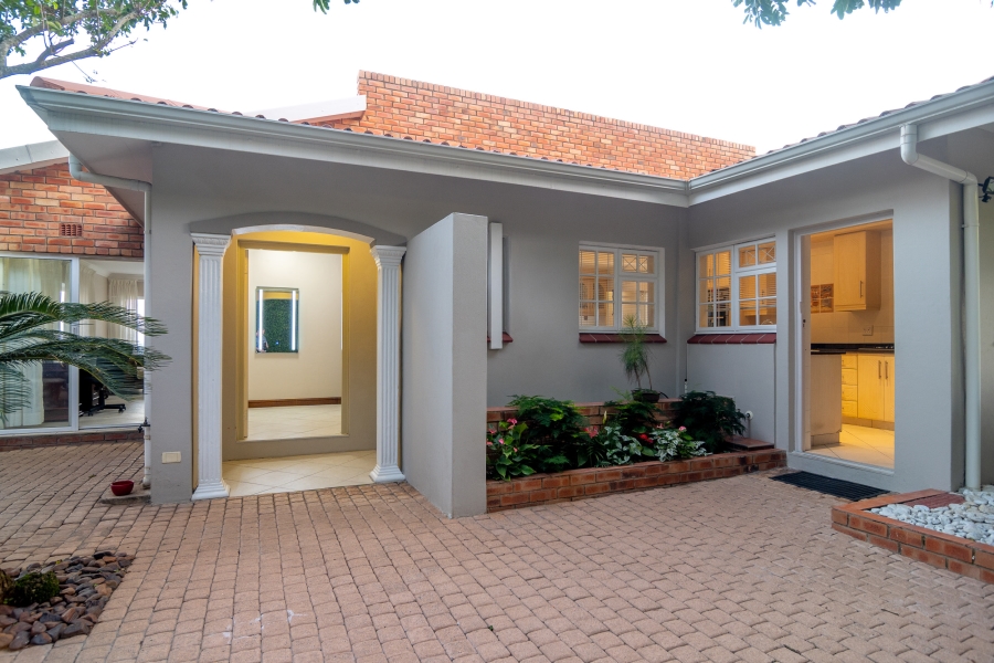 7 Bedroom Property for Sale in Zinkwazi Beach KwaZulu-Natal