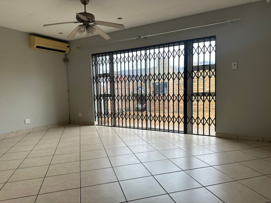 To Let 2 Bedroom Property for Rent in Arboretum KwaZulu-Natal