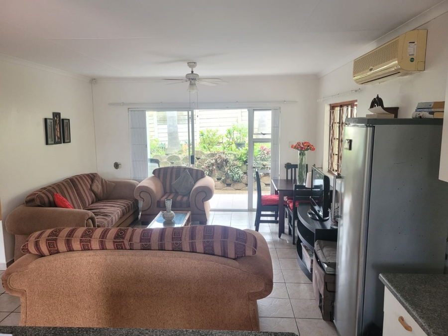 2 Bedroom Property for Sale in Manaba Beach KwaZulu-Natal