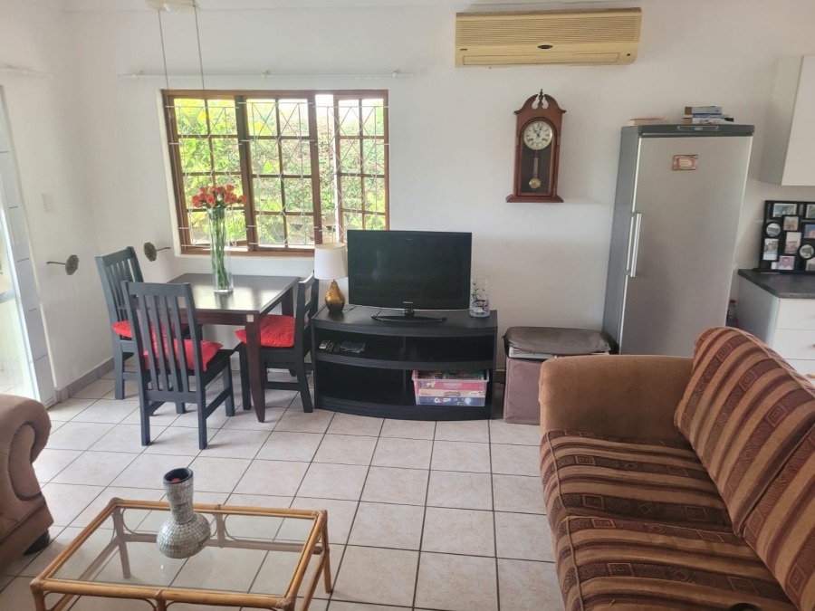 2 Bedroom Property for Sale in Manaba Beach KwaZulu-Natal