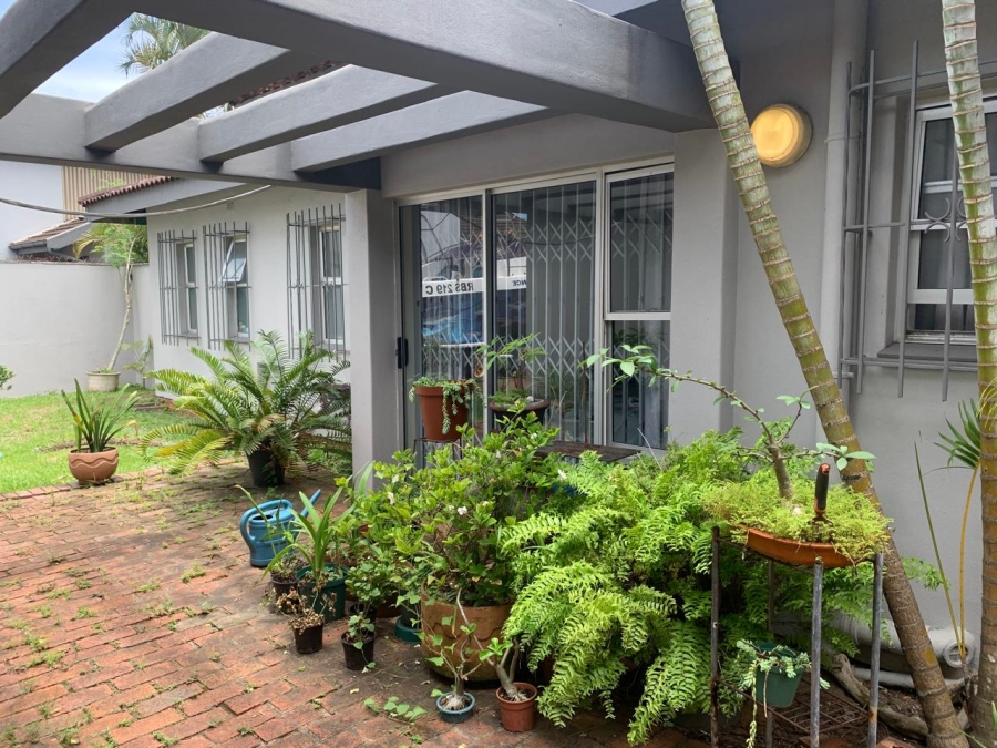 To Let 4 Bedroom Property for Rent in Meer En See KwaZulu-Natal