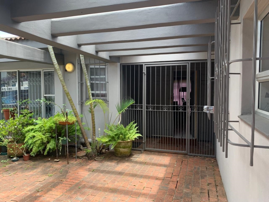 To Let 4 Bedroom Property for Rent in Meer En See KwaZulu-Natal
