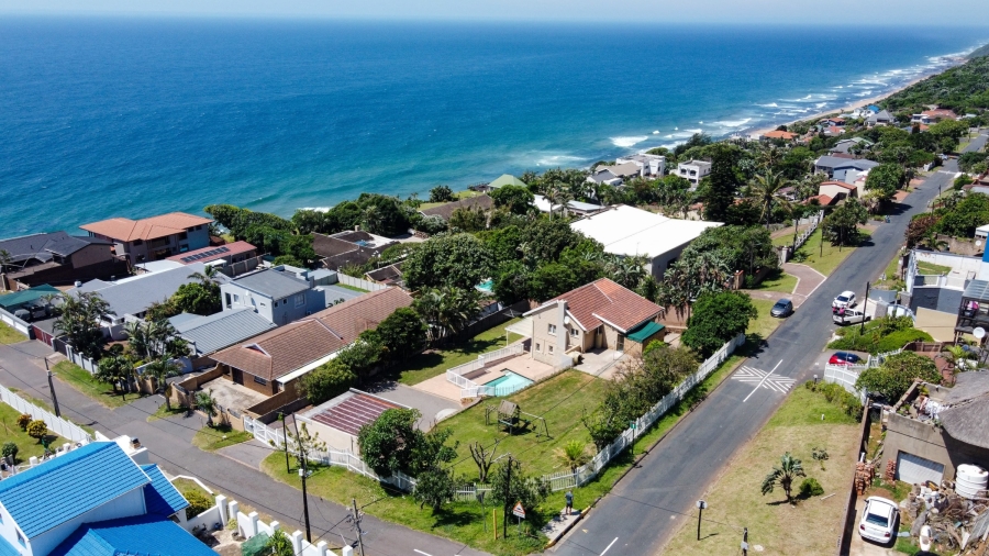 4 Bedroom Property for Sale in Brighton Beach KwaZulu-Natal