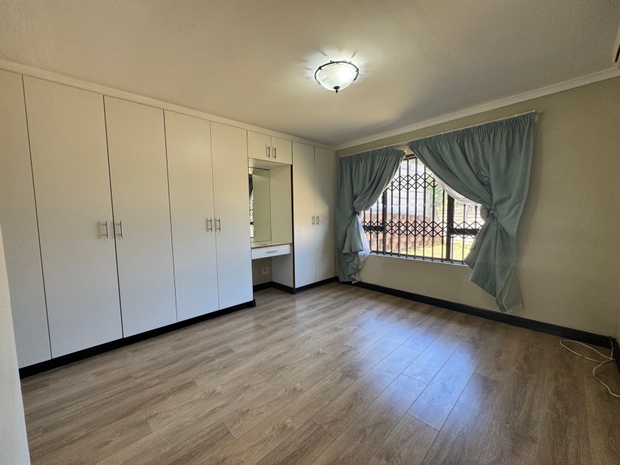 3 Bedroom Property for Sale in Brighton Beach KwaZulu-Natal