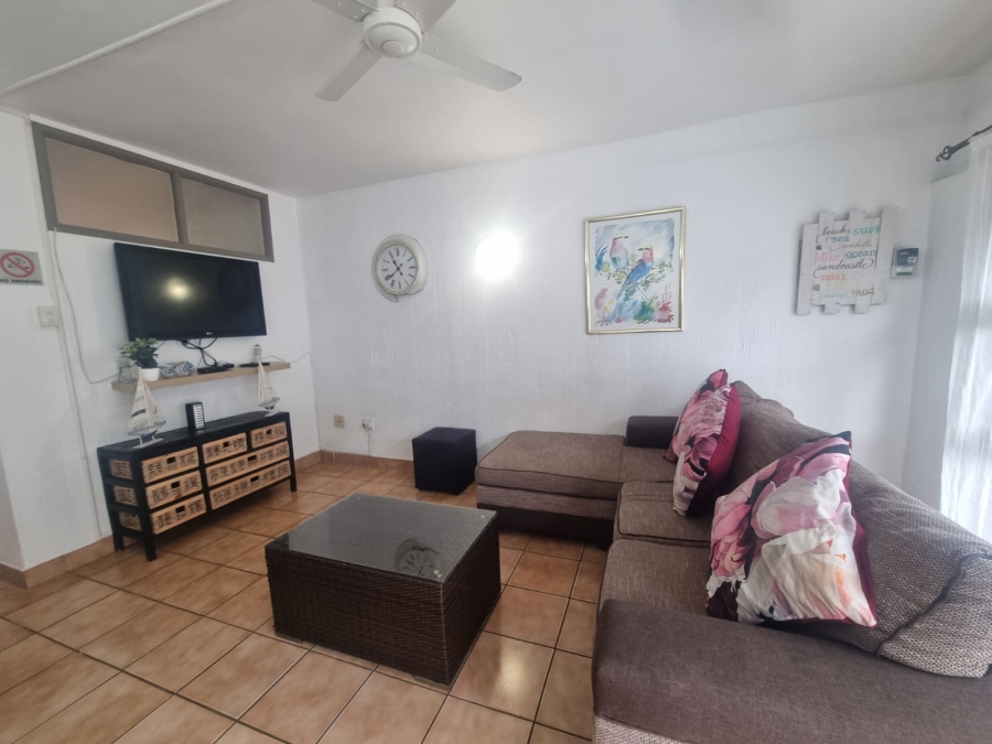 To Let 3 Bedroom Property for Rent in Uvongo Beach KwaZulu-Natal