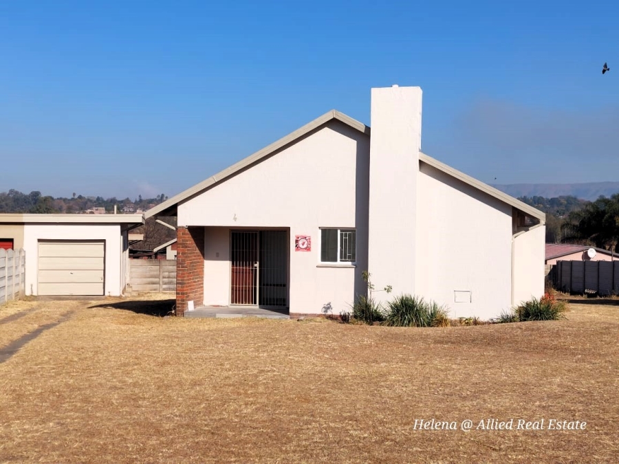 3 Bedroom Property for Sale in Schuinshoogte KwaZulu-Natal