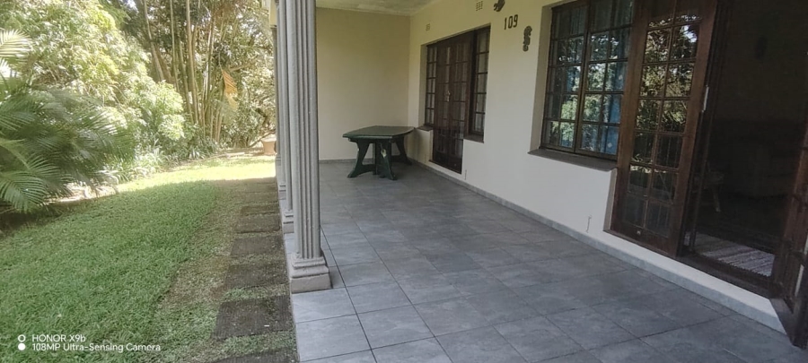 To Let 2 Bedroom Property for Rent in Rennies Beach KwaZulu-Natal