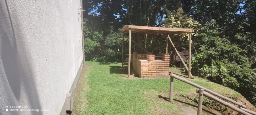 To Let 2 Bedroom Property for Rent in Rennies Beach KwaZulu-Natal