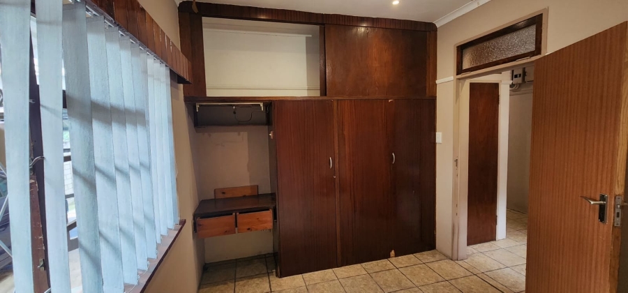 3 Bedroom Property for Sale in Ocean View KwaZulu-Natal