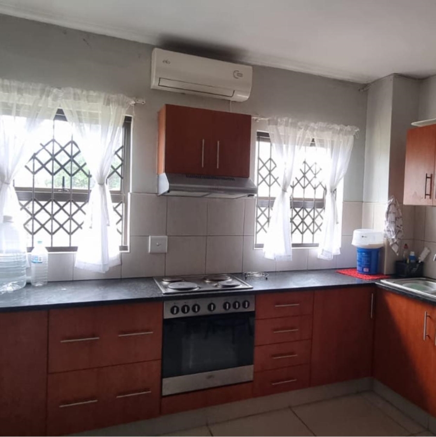 2 Bedroom Property for Sale in Arboretum KwaZulu-Natal