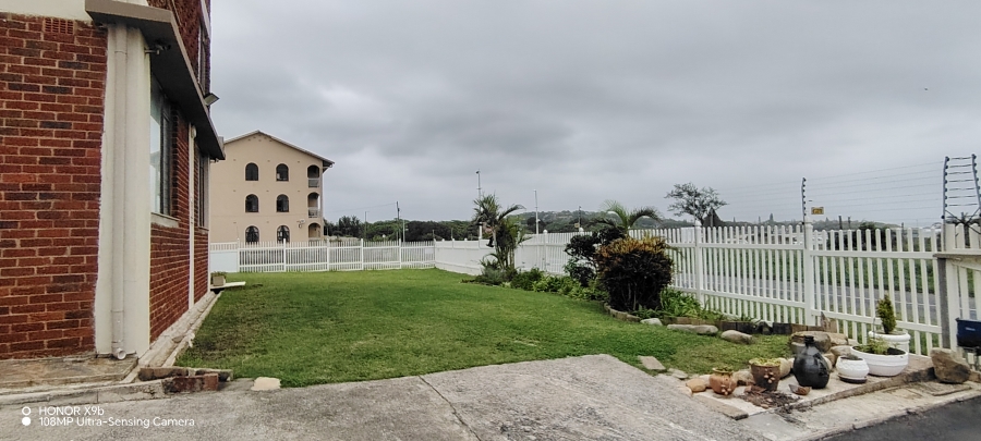 3 Bedroom Property for Sale in St Michaels On Sea KwaZulu-Natal