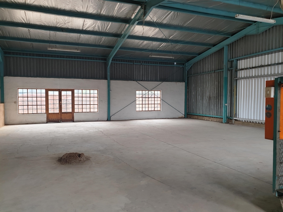 To Let commercial Property for Rent in New Germany KwaZulu-Natal