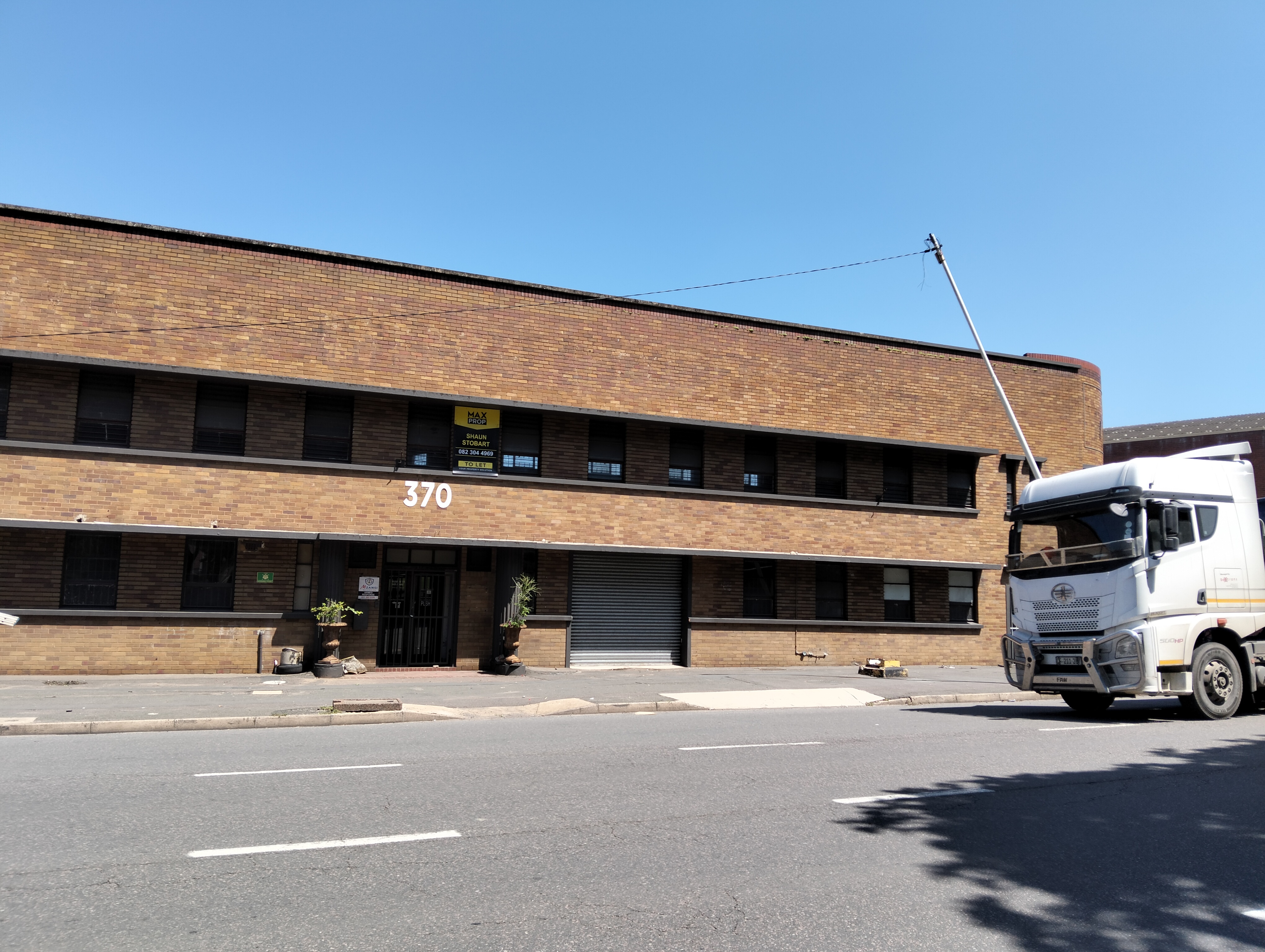 To Let commercial Property for Rent in Mobeni KwaZulu-Natal