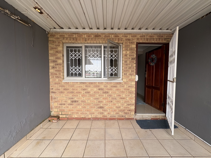 3 Bedroom Property for Sale in Caneside KwaZulu-Natal