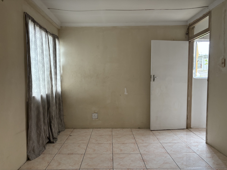 2 Bedroom Property for Sale in Stonebridge KwaZulu-Natal