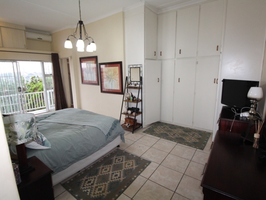 4 Bedroom Property for Sale in Ocean View KwaZulu-Natal