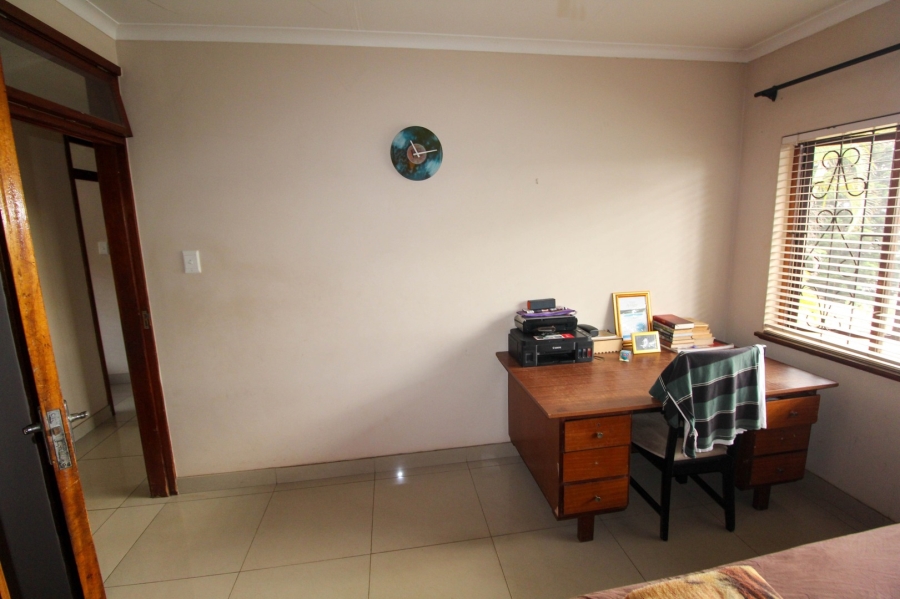 4 Bedroom Property for Sale in Ocean View KwaZulu-Natal