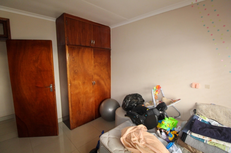 4 Bedroom Property for Sale in Ocean View KwaZulu-Natal