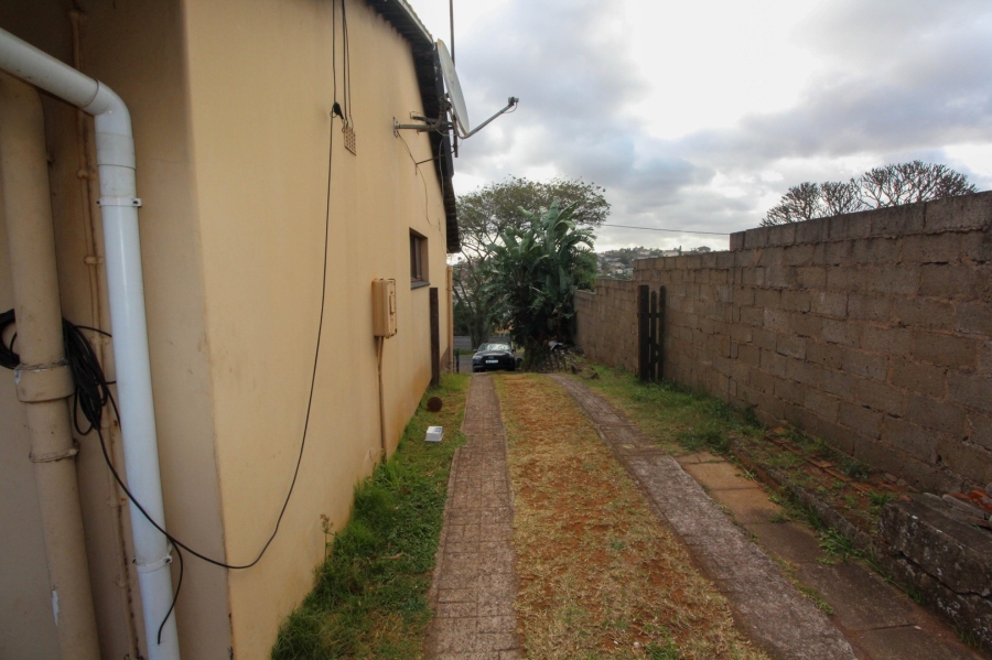 4 Bedroom Property for Sale in Ocean View KwaZulu-Natal