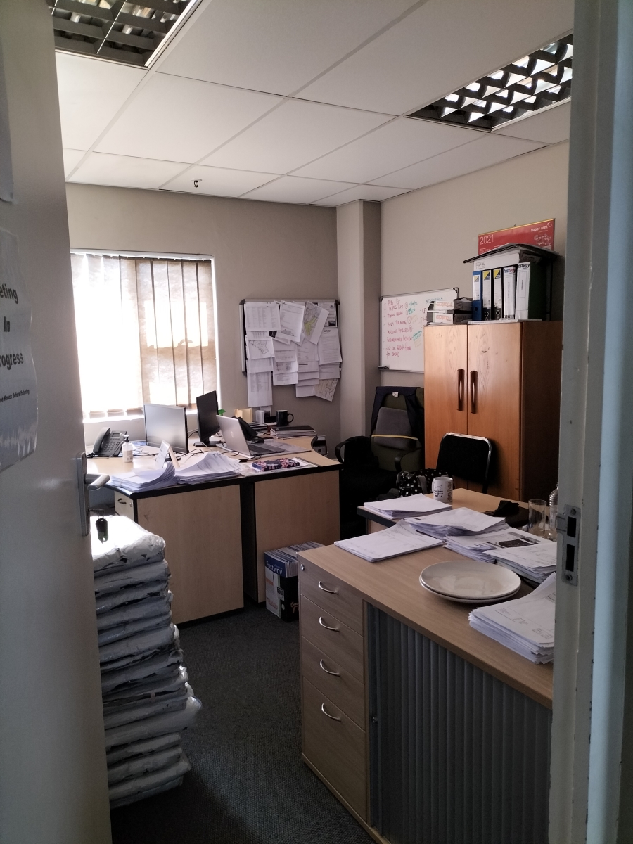 To Let commercial Property for Rent in New Germany KwaZulu-Natal