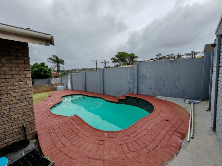 3 Bedroom Property for Sale in Ocean View KwaZulu-Natal