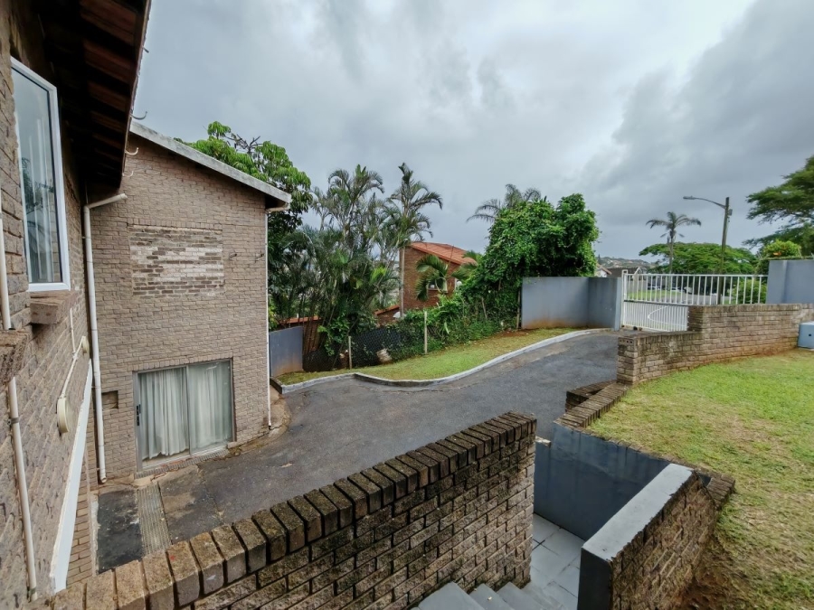 3 Bedroom Property for Sale in Ocean View KwaZulu-Natal