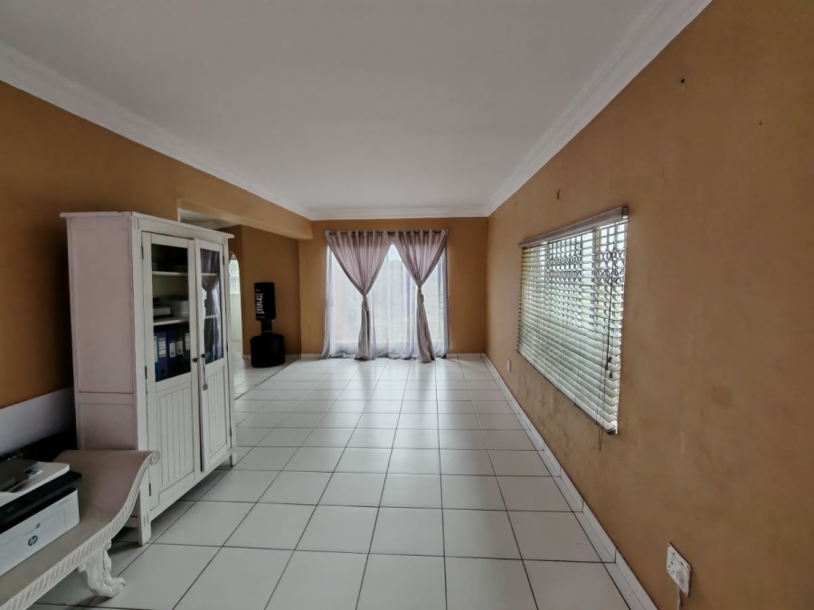 3 Bedroom Property for Sale in Ocean View KwaZulu-Natal