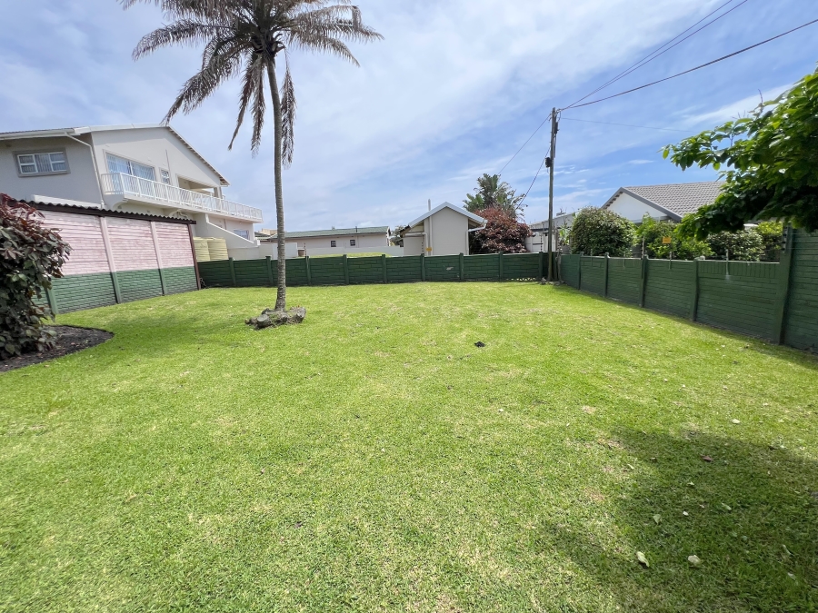 3 Bedroom Property for Sale in St Michaels On Sea KwaZulu-Natal