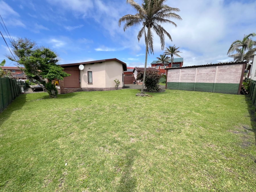 3 Bedroom Property for Sale in St Michaels On Sea KwaZulu-Natal