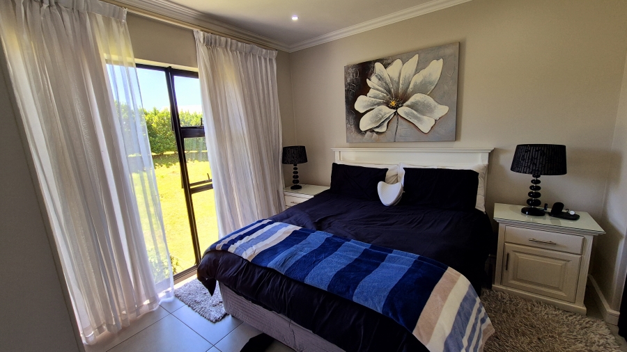 To Let 2 Bedroom Property for Rent in Emberton Estate KwaZulu-Natal