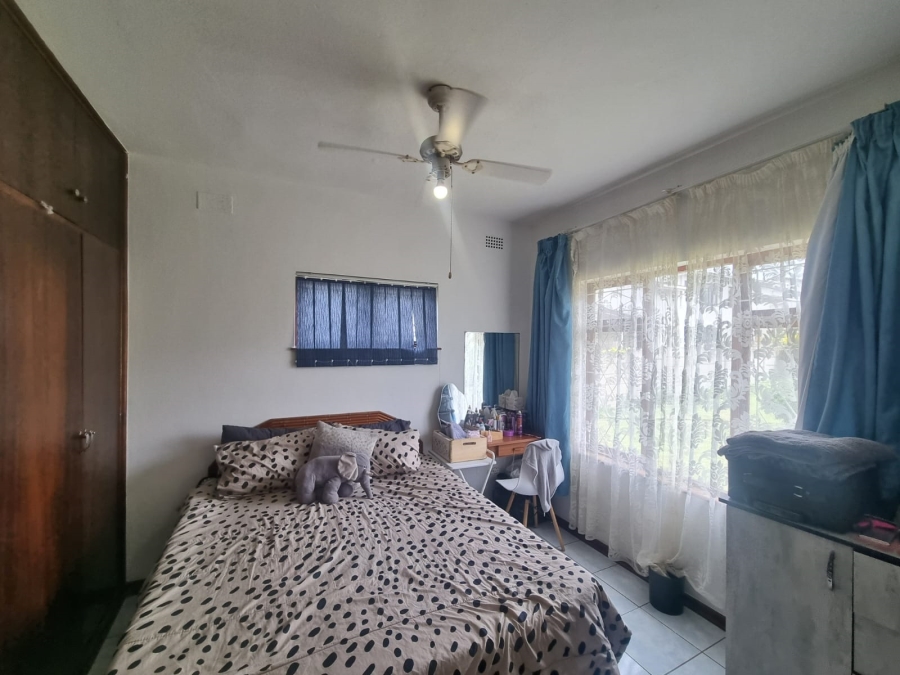 2 Bedroom Property for Sale in Umtentweni KwaZulu-Natal