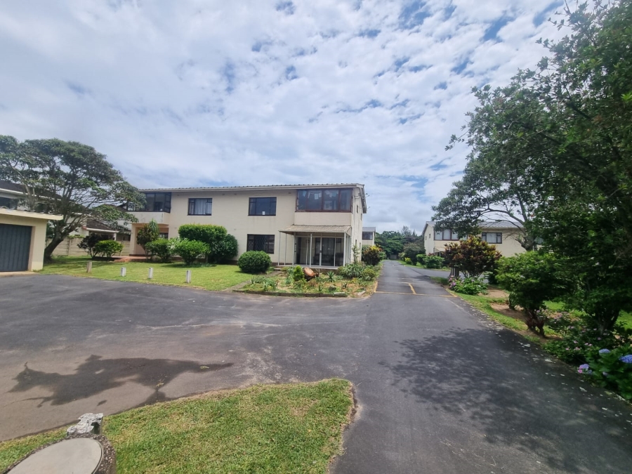 2 Bedroom Property for Sale in Umtentweni KwaZulu-Natal