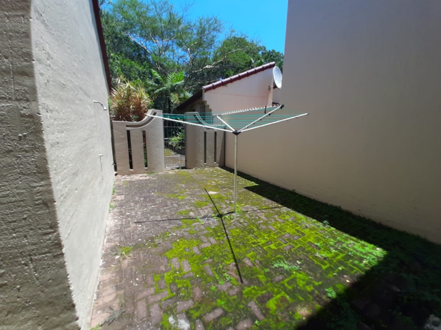 To Let 3 Bedroom Property for Rent in Beacon Rocks KwaZulu-Natal