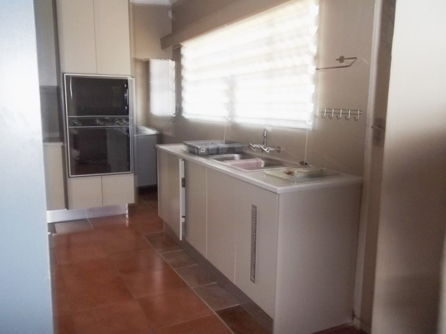 4 Bedroom Property for Sale in Aviary Hill KwaZulu-Natal