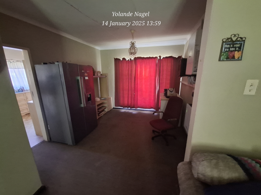 4 Bedroom Property for Sale in Schuinshoogte KwaZulu-Natal