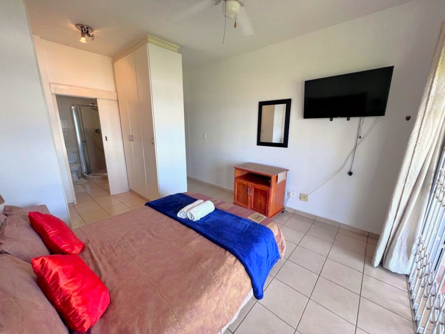 To Let 3 Bedroom Property for Rent in Lawrence Rocks KwaZulu-Natal