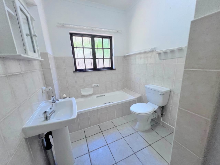 2 Bedroom Property for Sale in Beacon Rocks KwaZulu-Natal