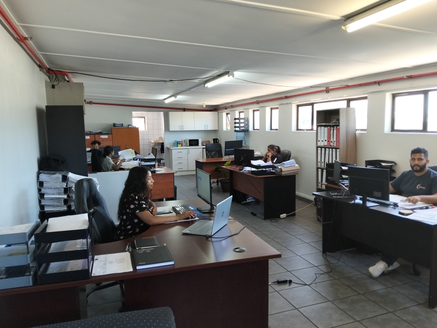 To Let commercial Property for Rent in Westmead KwaZulu-Natal