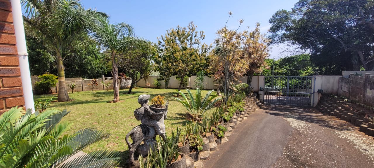 4 Bedroom Property for Sale in Illovo Beach KwaZulu-Natal