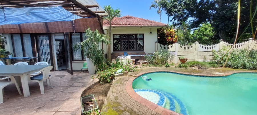 3 Bedroom Property for Sale in Uvongo KwaZulu-Natal