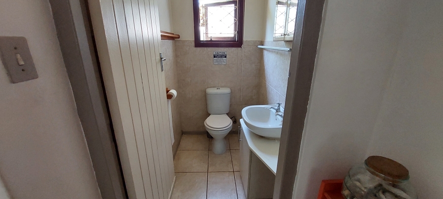 3 Bedroom Property for Sale in Uvongo KwaZulu-Natal