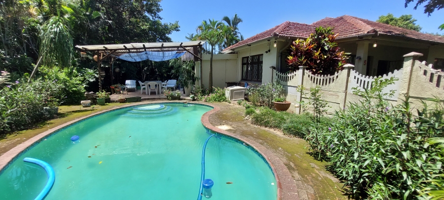 3 Bedroom Property for Sale in Uvongo KwaZulu-Natal