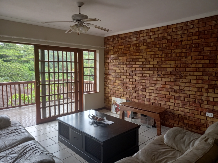 To Let 2 Bedroom Property for Rent in Margate KwaZulu-Natal