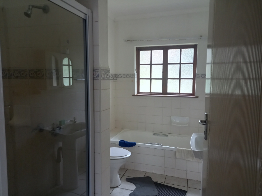 To Let 2 Bedroom Property for Rent in Margate KwaZulu-Natal