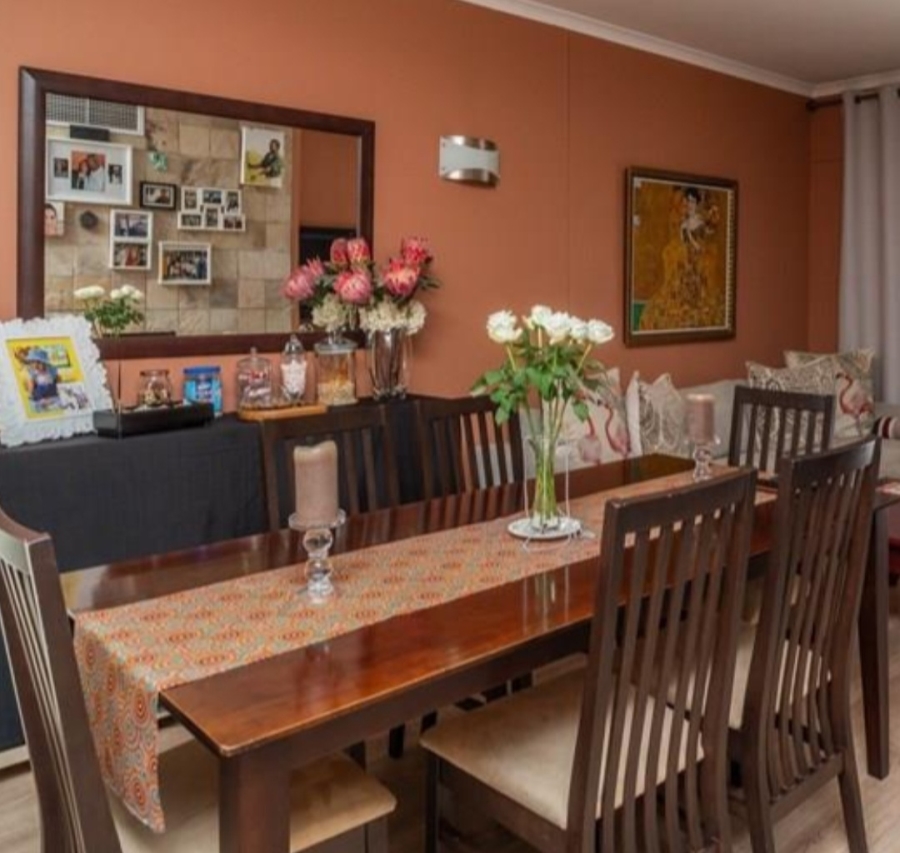 2 Bedroom Property for Sale in New Town Centre KwaZulu-Natal