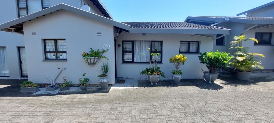 3 Bedroom Property for Sale in Uvongo KwaZulu-Natal